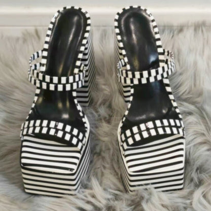 Sierlijke Orthopedische Sandalen voor Moderne Look