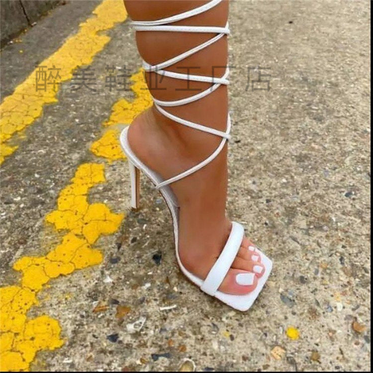 Sierlijke Orthopedische Sandalen voor Moderne Look