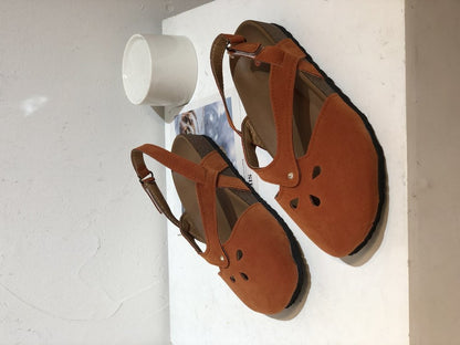 Prachtig Vervaardigde Orthopedische Sandalen