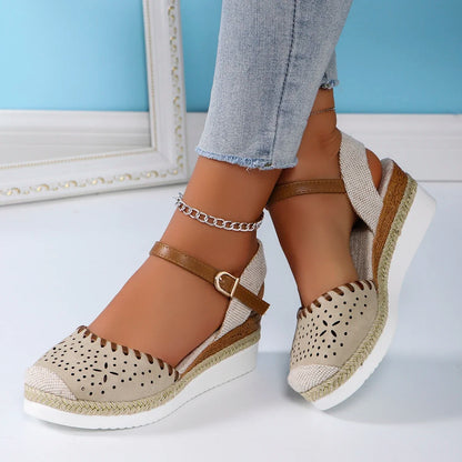 Veelzijdige en ondersteunende orthopedische Sandalen