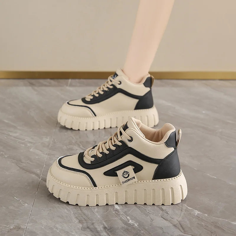 Op maat gemaakte en comfortabele orthopedische Sneakers