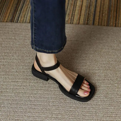 Hoogwaardige orthopedische zomersandalen
