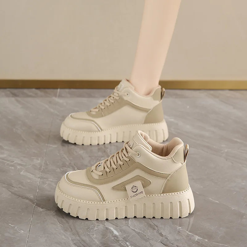 Op maat gemaakte en comfortabele orthopedische Sneakers