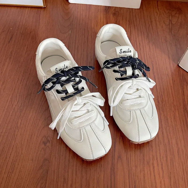 Op maat gemaakte en comfortabele orthopedische Sneakers