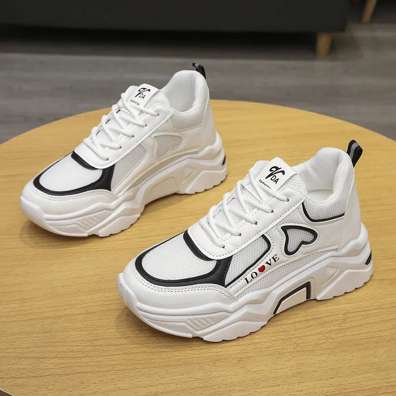 Op maat gemaakte en comfortabele orthopedische Sneakers