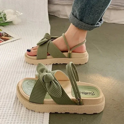 Eenvoudige en ondersteunende orthopedische schoenen
