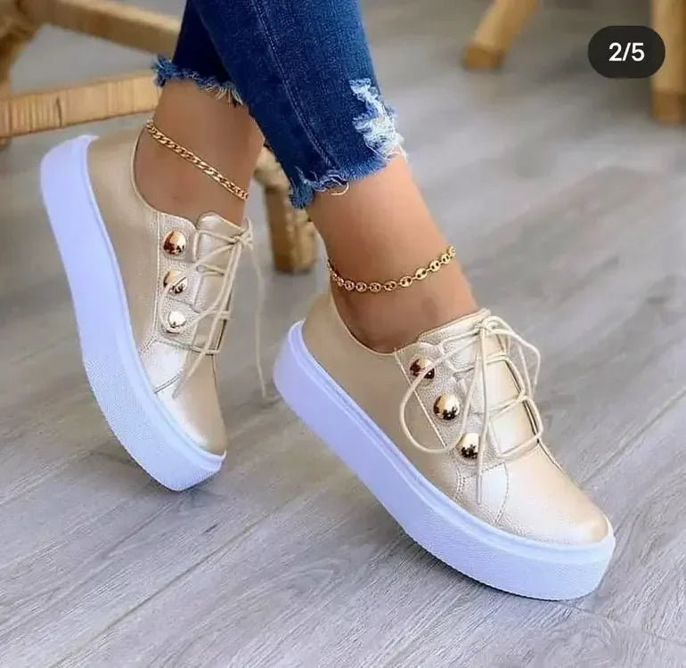 Modieuze en ondersteunende orthopedische Schoenen