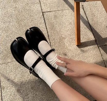 Leren Split Toe Flats