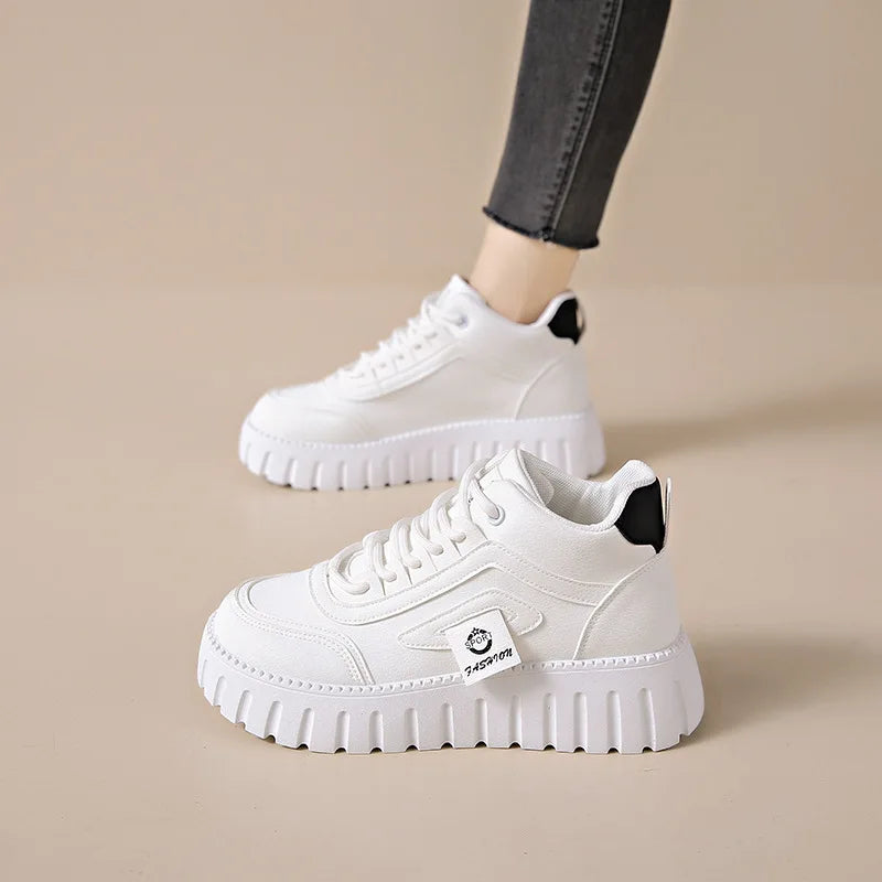 Op maat gemaakte en comfortabele orthopedische Sneakers
