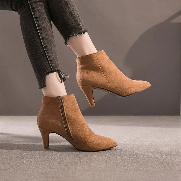 Modieuze en ondersteunende orthopedische Schoenen