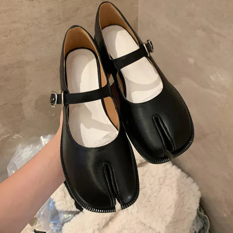 Leren Split Toe Flats