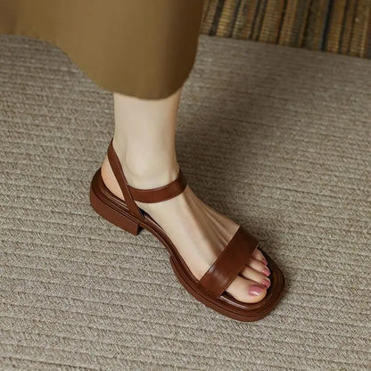 Hoogwaardige orthopedische zomersandalen