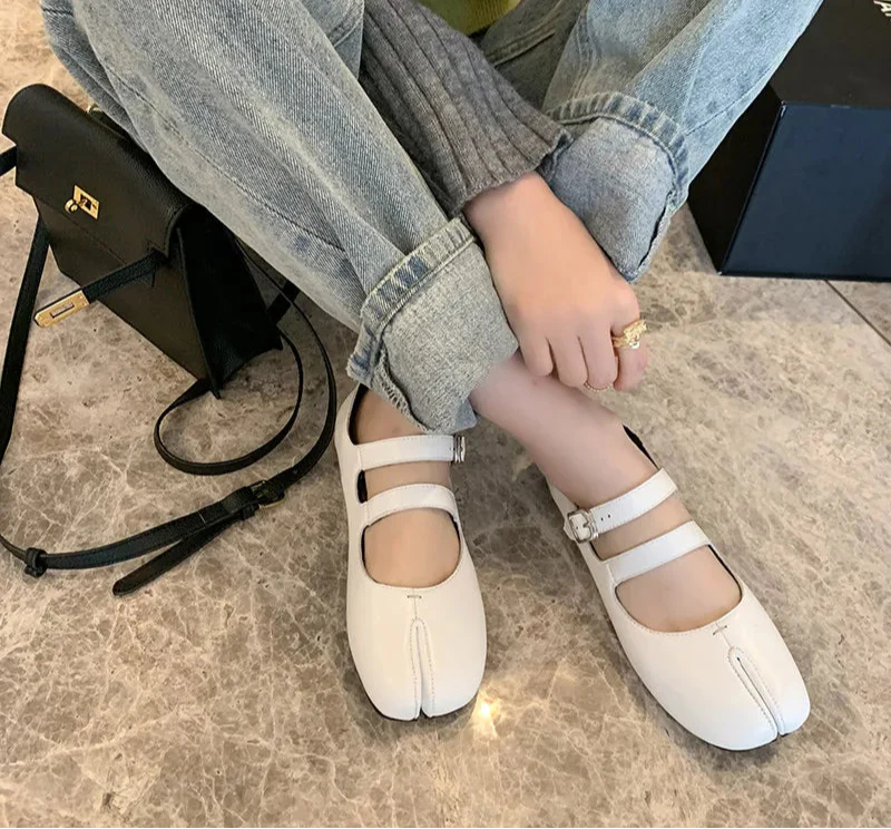 Leren Split Toe Flats