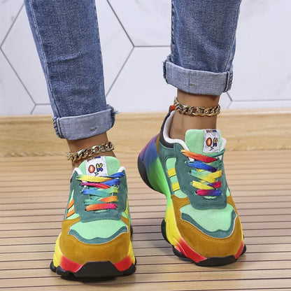 Adalinde | Brutale en casual sneakers