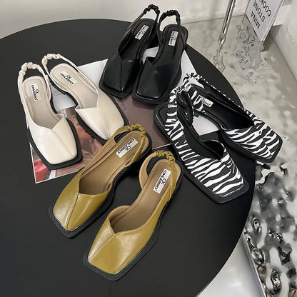 Op maat gemaakte en comfortabele orthopedische sandalen voor de zomer