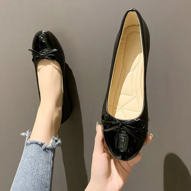 Op maat gemaakte en comfortabele orthopedische Ballerina's