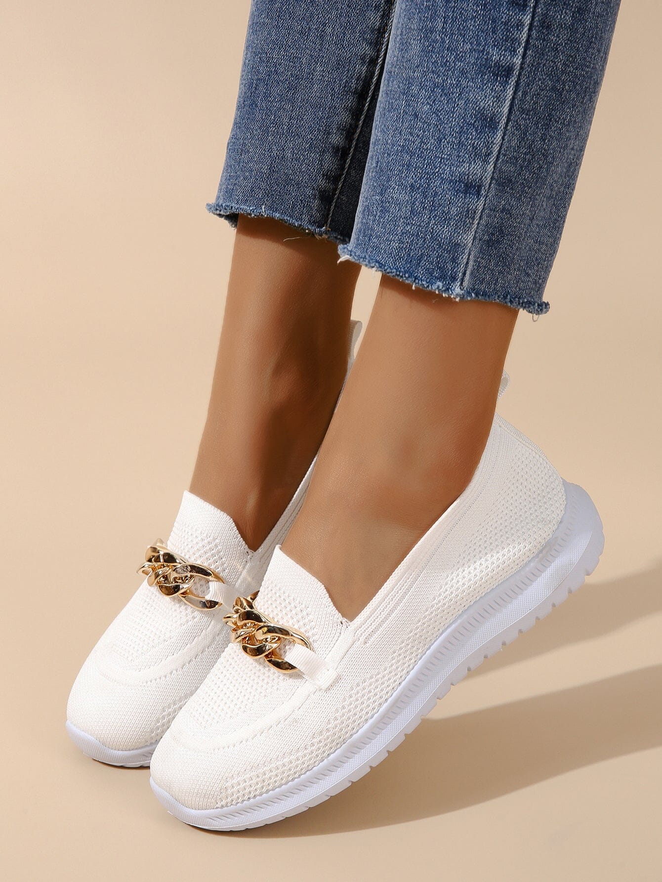 Modieuze ondersteunende orthopedische zomerschoenen